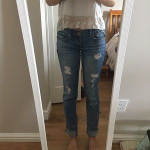 American Eagle distressed jeans